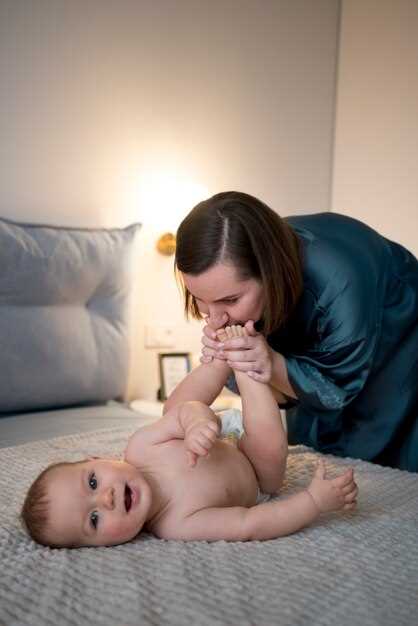 Массаж и гимнастика для снятия боли у новорожденного с коликами